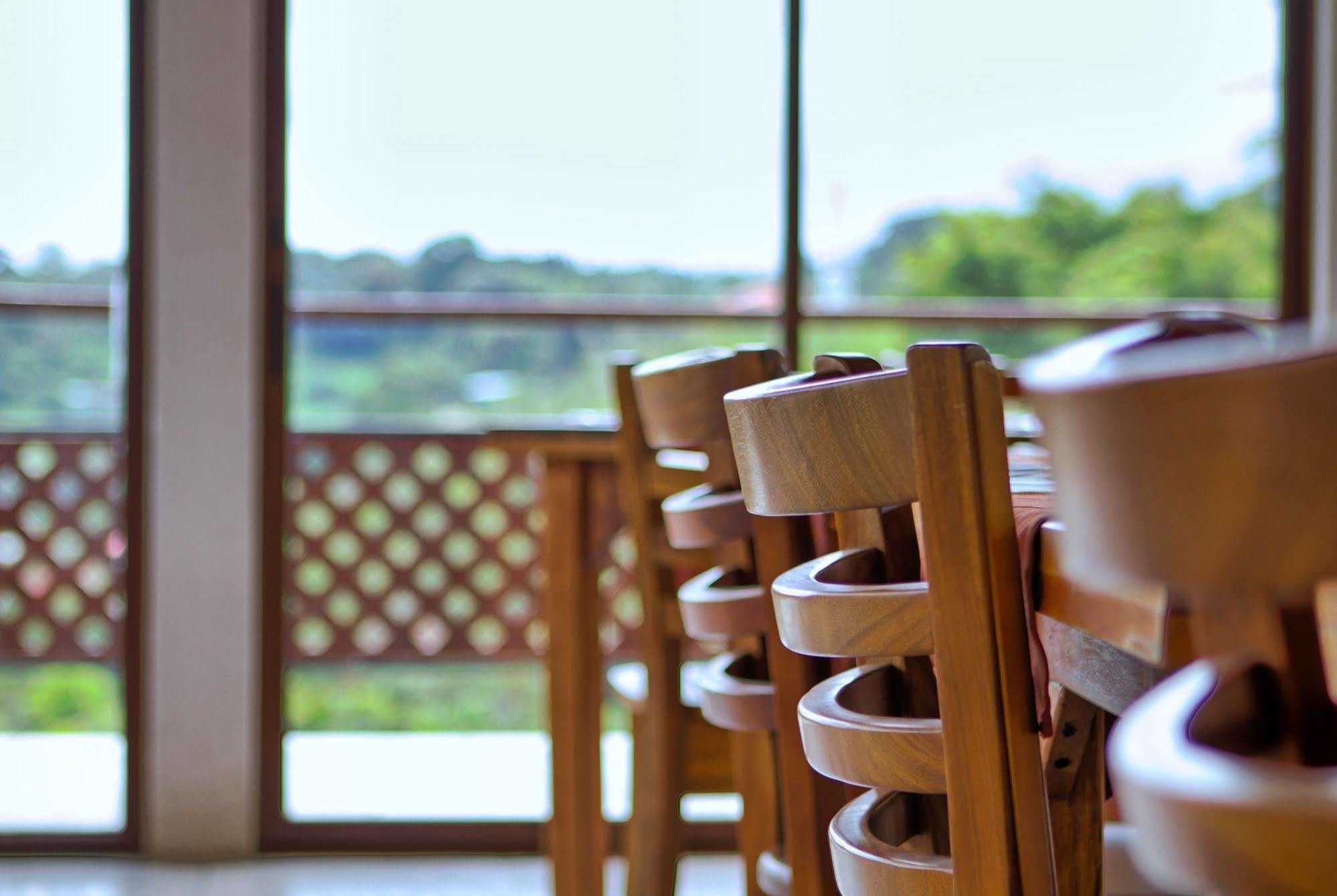 Ficus Lodge モンテベルデ エクステリア 写真